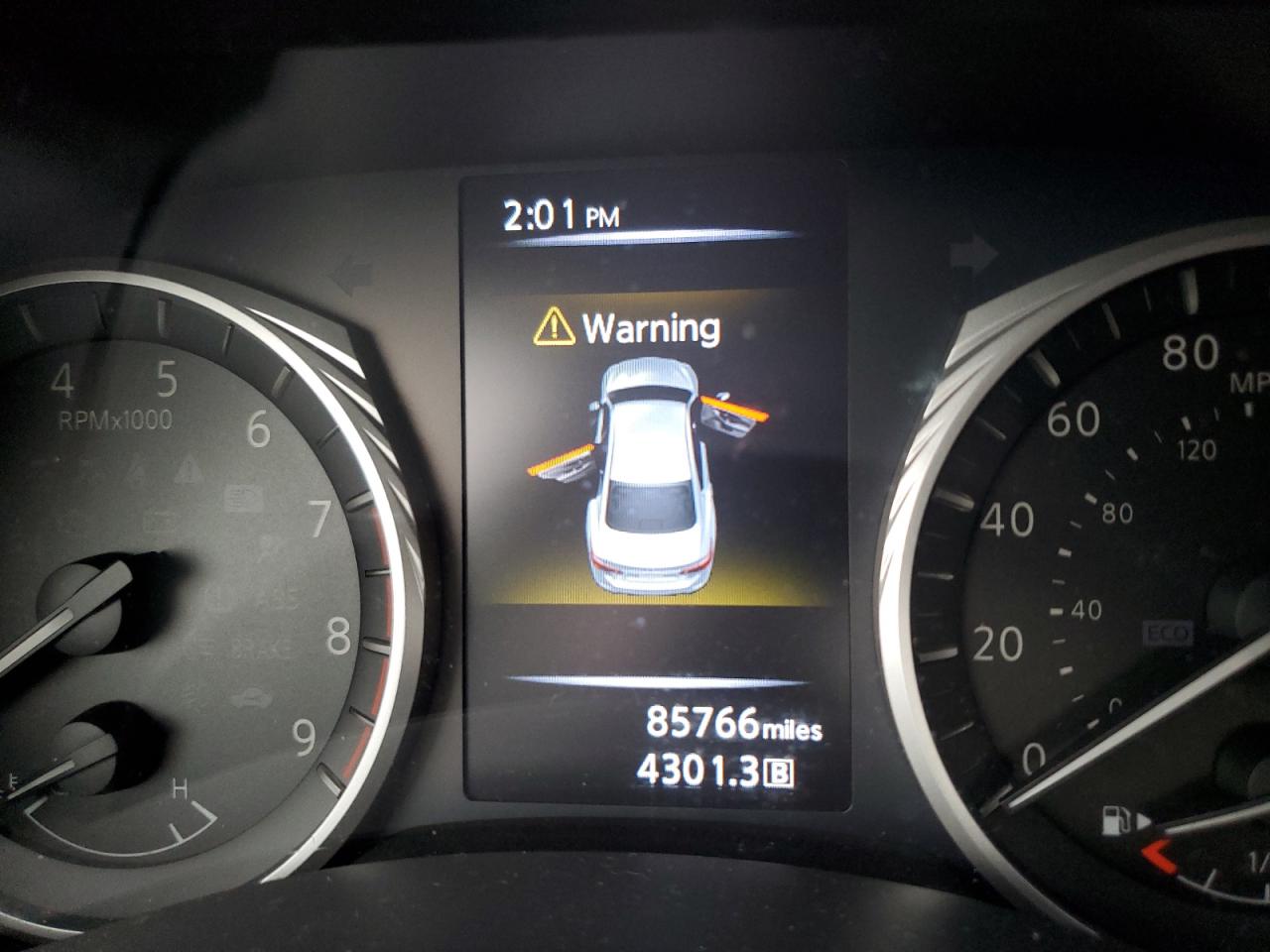 2018 Infiniti Q50 Luxe VIN: JN1EV7AP3JM351008 Lot: 85889245