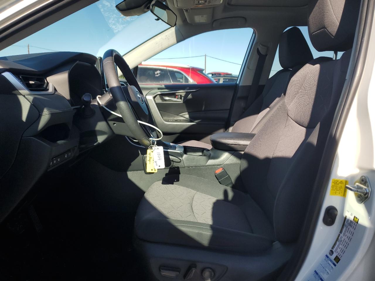 2019 Toyota Rav4 Xle VIN: 2T3P1RFV3KC037580 Lot: 85568905