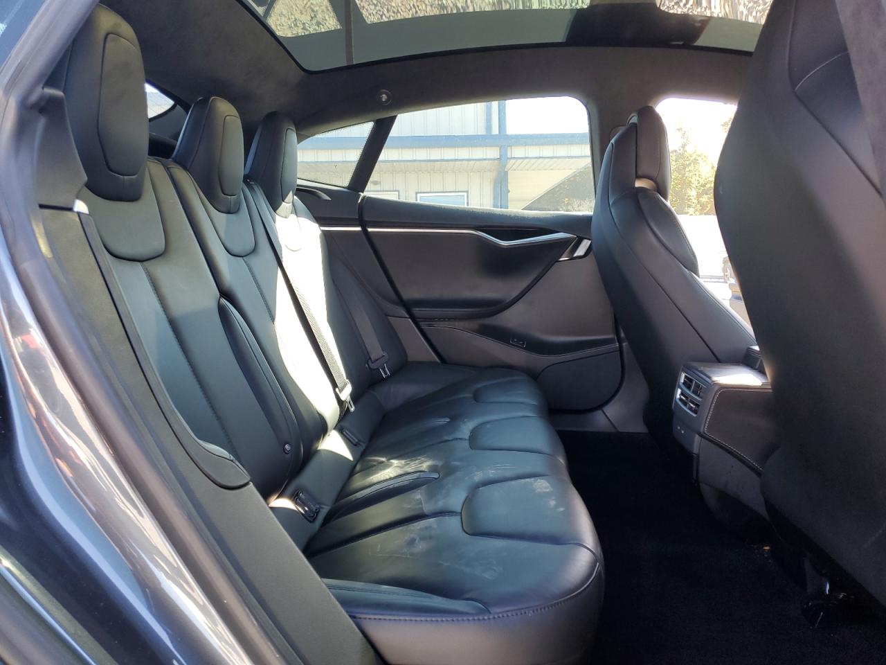 2017 Tesla Model S VIN: 5YJSA1E24HF176407 Lot: 82620785