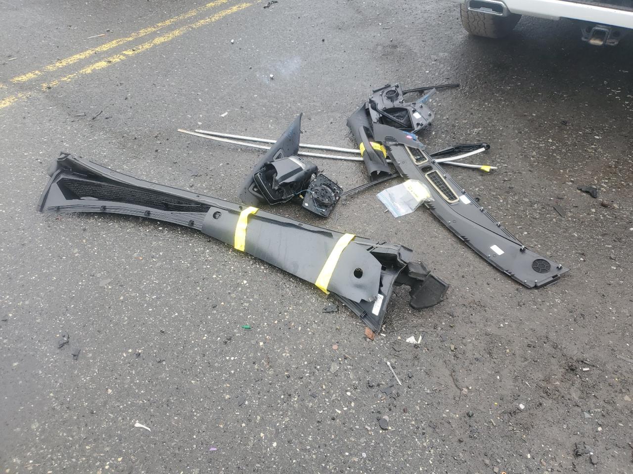 2024 GMC Sierra K1500 At4 VIN: 1GTUUEE80RZ176430 Lot: 85887955