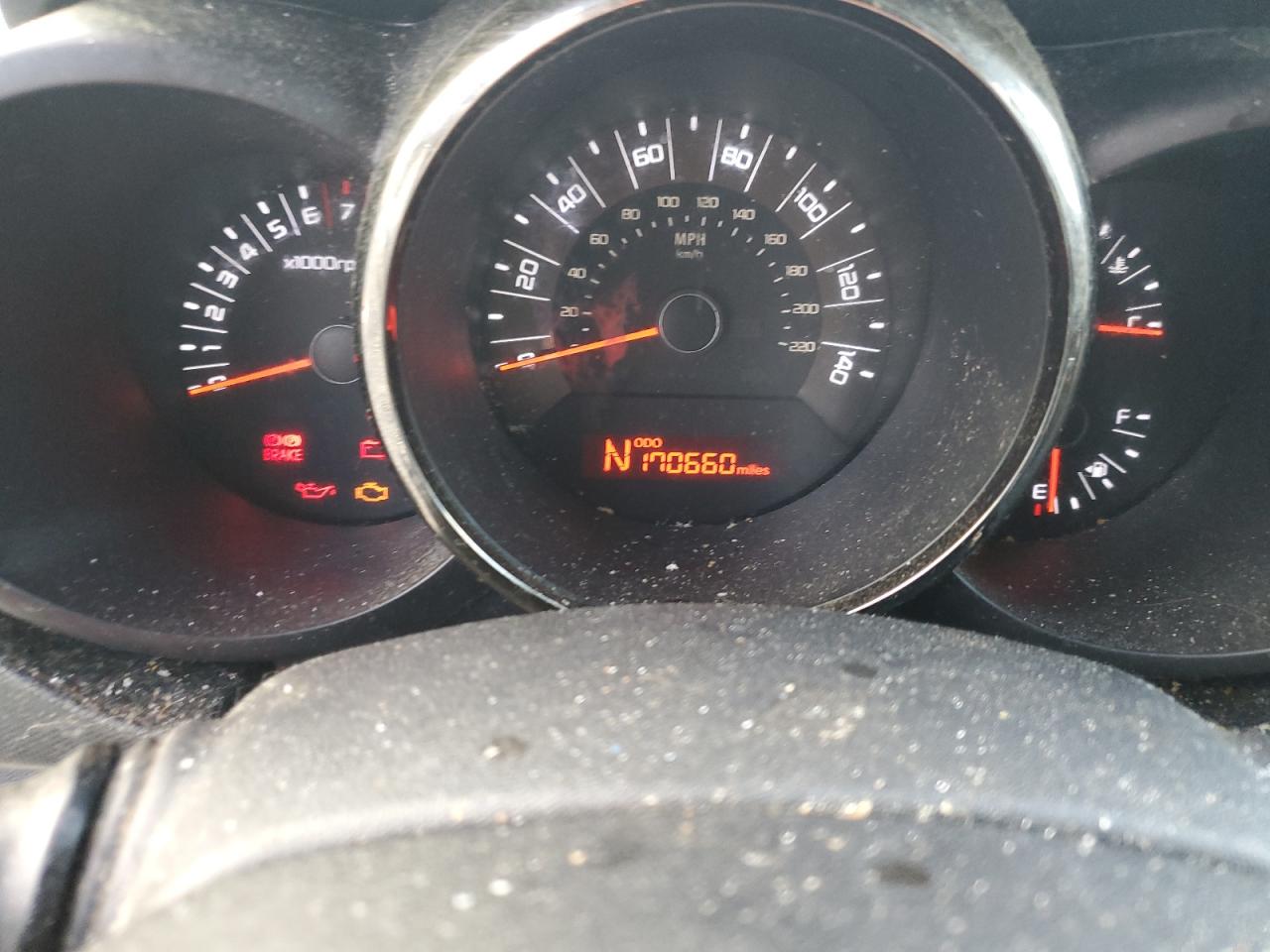 2011 Kia Soul + VIN: KNDJT2A29B7708541 Lot: 81906435