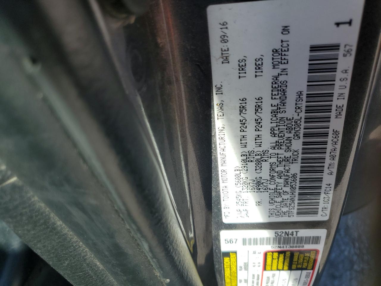 2017 Toyota Tacoma Access Cab VIN: 5TFSZ5AN1HX053606 Lot: 81950205