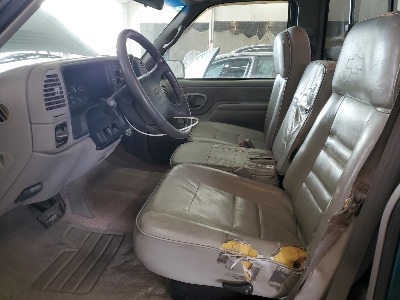 1995 Chevrolet Gmt-400 C1500 VIN: 1GBEC14KXSZ287946 Lot: 89842675