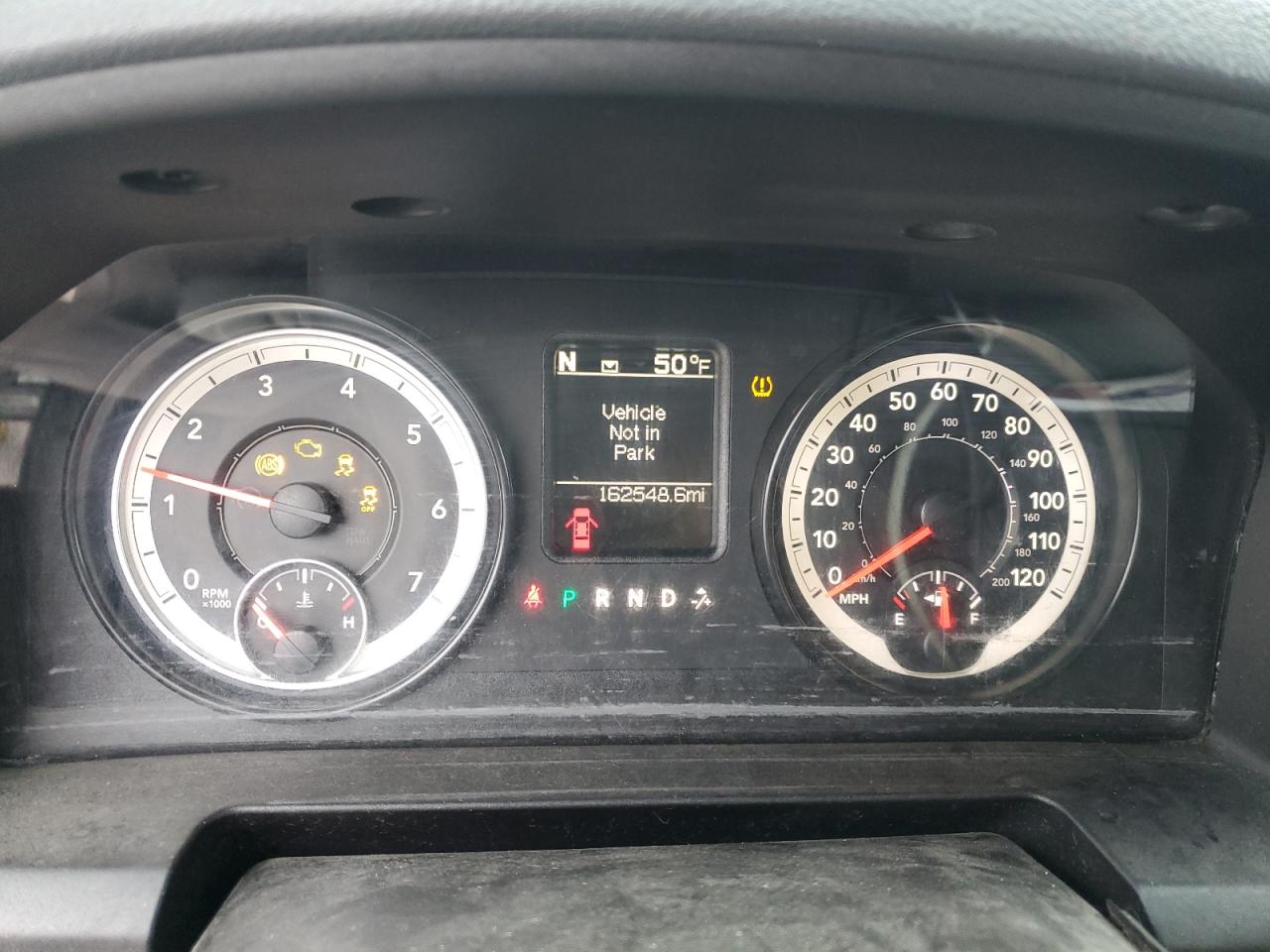 2014 Ram 1500 St VIN: 3C6RR7KT7EG300819 Lot: 89649455