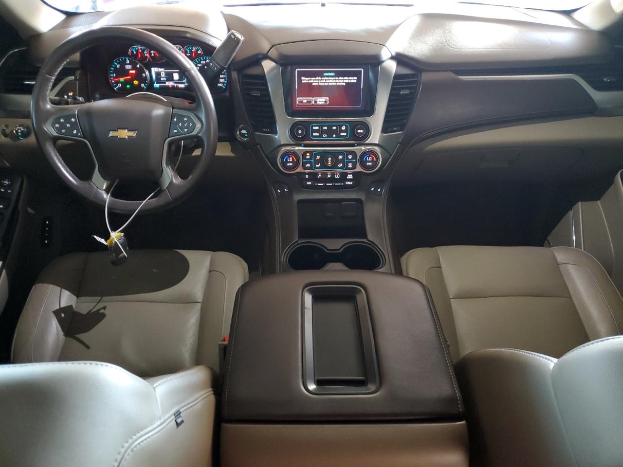 2019 Chevrolet Suburban C1500 Lt VIN: 1GNSCHKC2KR361855 Lot: 84461665