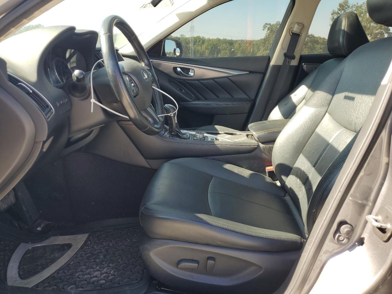 2015 Infiniti Q50 Base VIN: JN1BV7AP4FM334535 Lot: 84897975