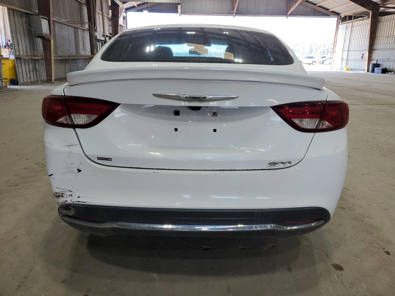2016 Chrysler 200 Limited VIN: 1C3CCCAB6GN161282 Lot: 69409375