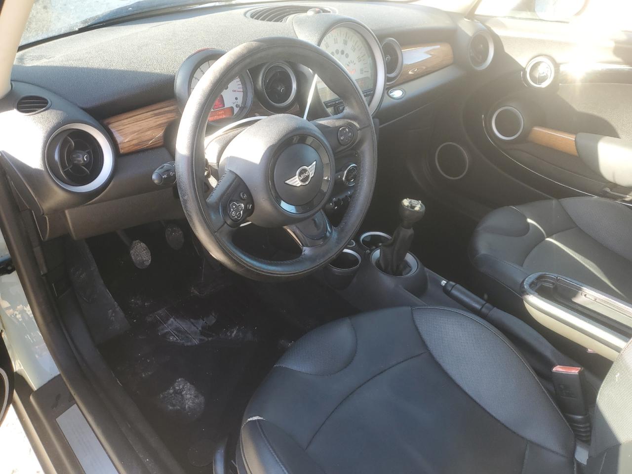 2012 Mini Cooper VIN: WMWSU3C58CT186442 Lot: 87010695