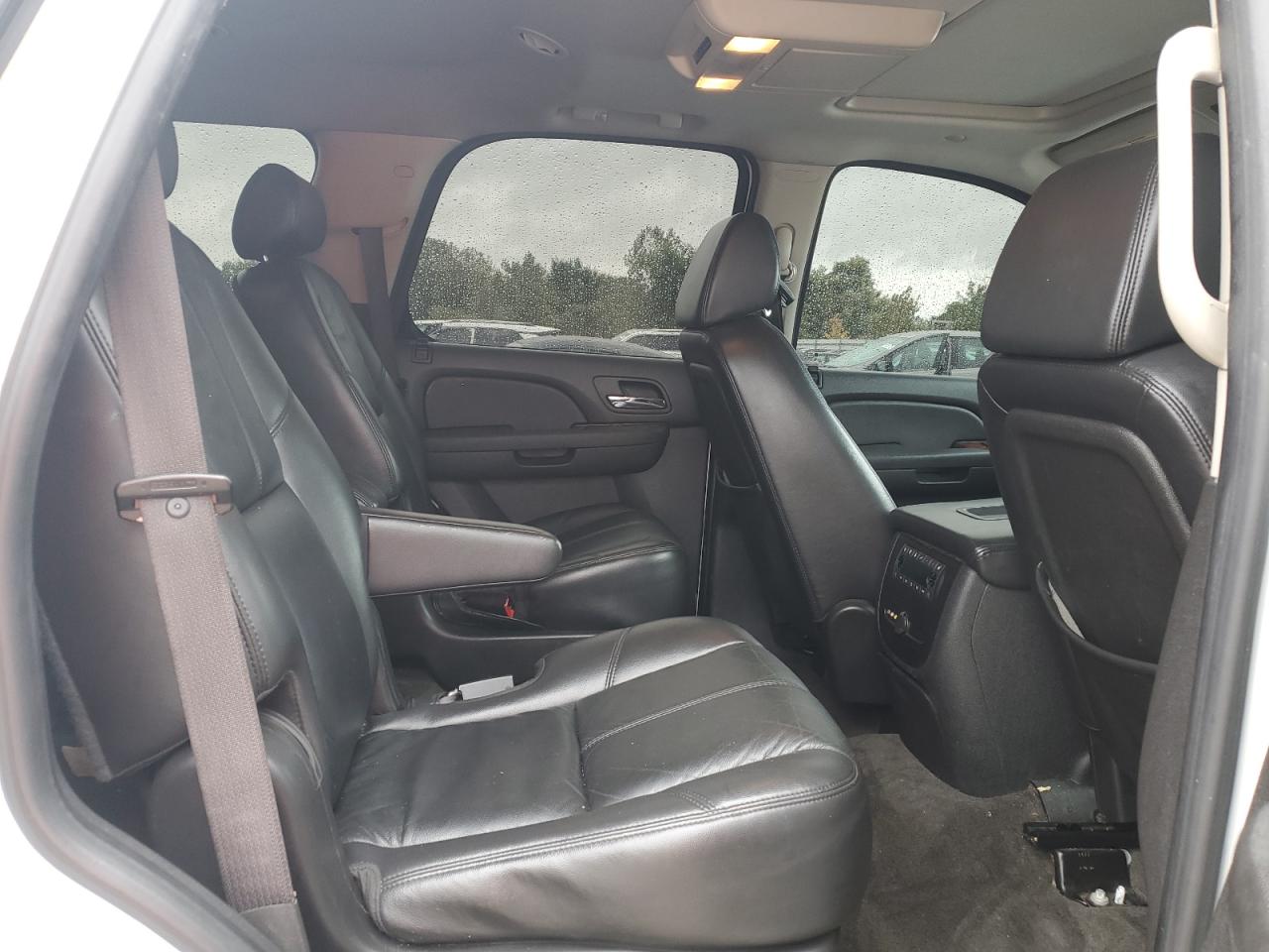 2008 Chevrolet Tahoe K1500 VIN: 1GNFK13048J152012 Lot: 85315435