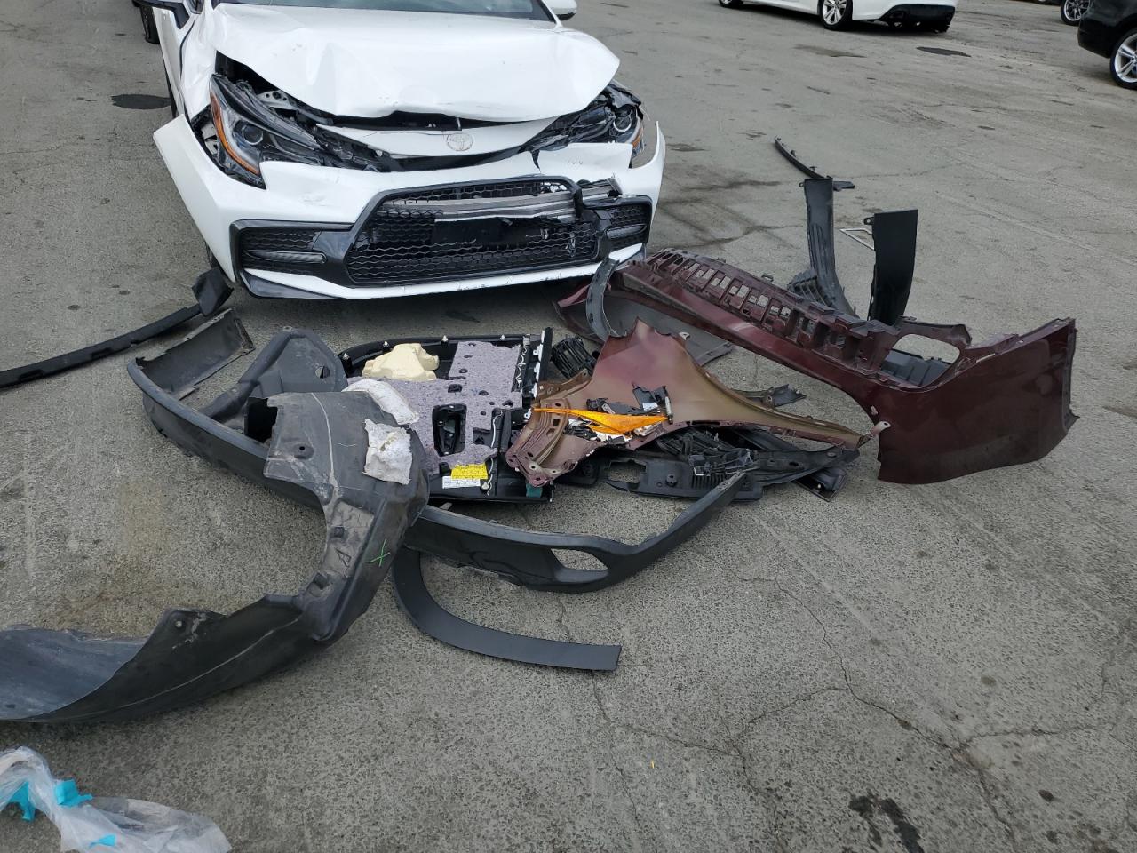 2015 Toyota Highlander Le VIN: 5TDZKRFH2FS103283 Lot: 84624285