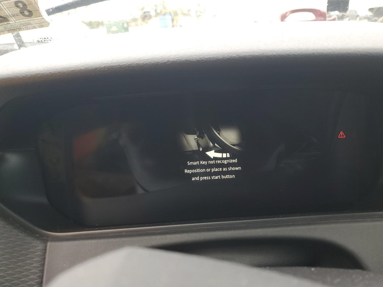 2019 Land Rover Range Rover Velar R-Dynamic Se VIN: SALYL2FV2KA227981 Lot: 85744555