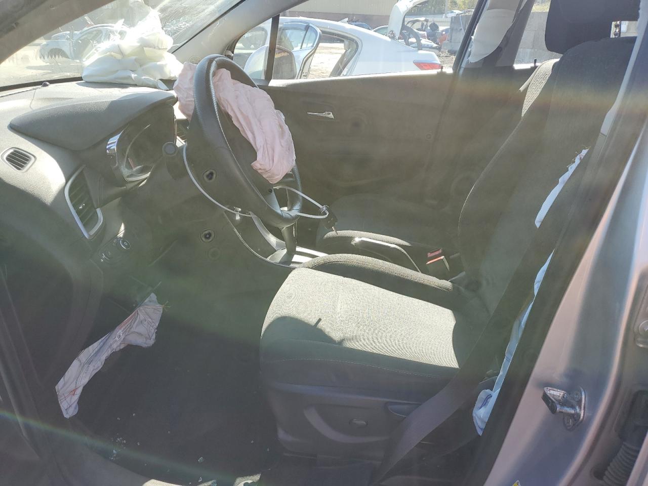 2017 Chevrolet Trax Ls VIN: 3GNCJNSBXHL267920 Lot: 82004815