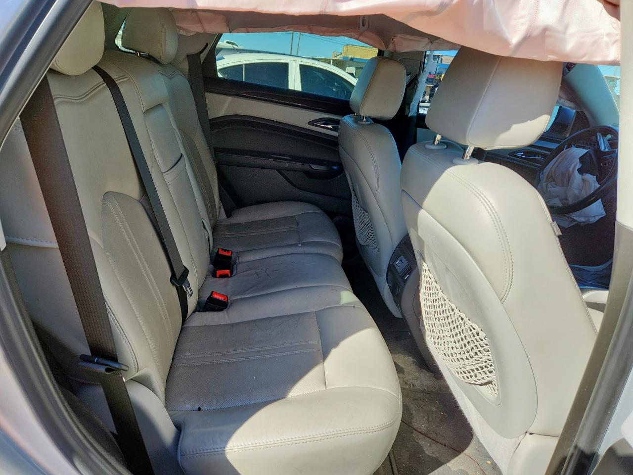 2014 Cadillac Srx Performance Collection VIN: 3GYFNCE32ES583973 Lot: 90881225