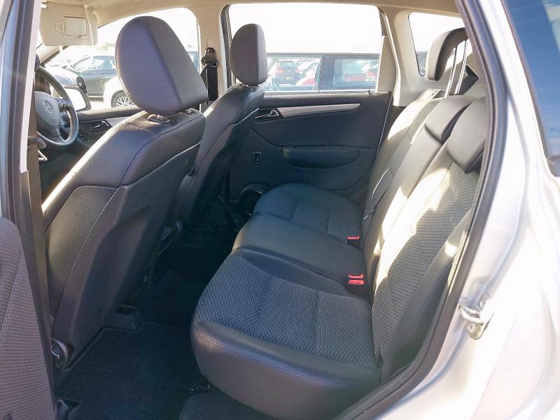 2011 MERCEDES-BENZ A160 BLUEEFF-Y A-GARDE SE 