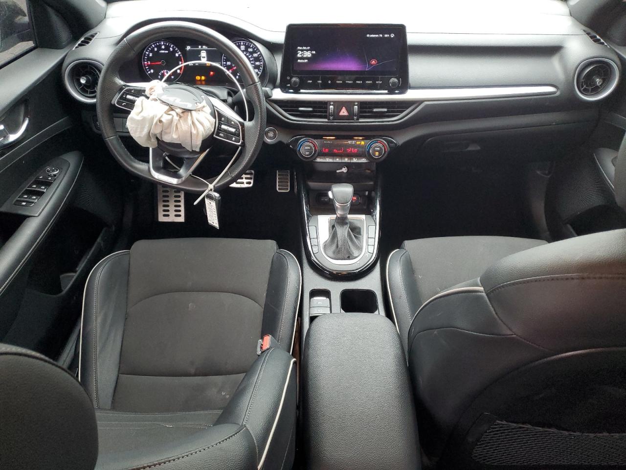 2024 Kia Forte Gt Line VIN: 3KPF54AD9RE822675 Lot: 85960135