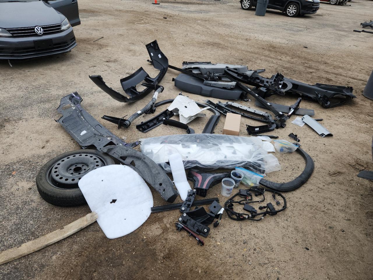 2025 Chevrolet Traverse Z71 VIN: 1GNEVJRS2SJ213621 Lot: 82299155