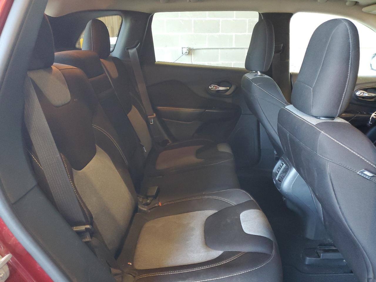 2014 Jeep Cherokee Latitude VIN: 1C4PJMCS0EW226480 Lot: 85645015