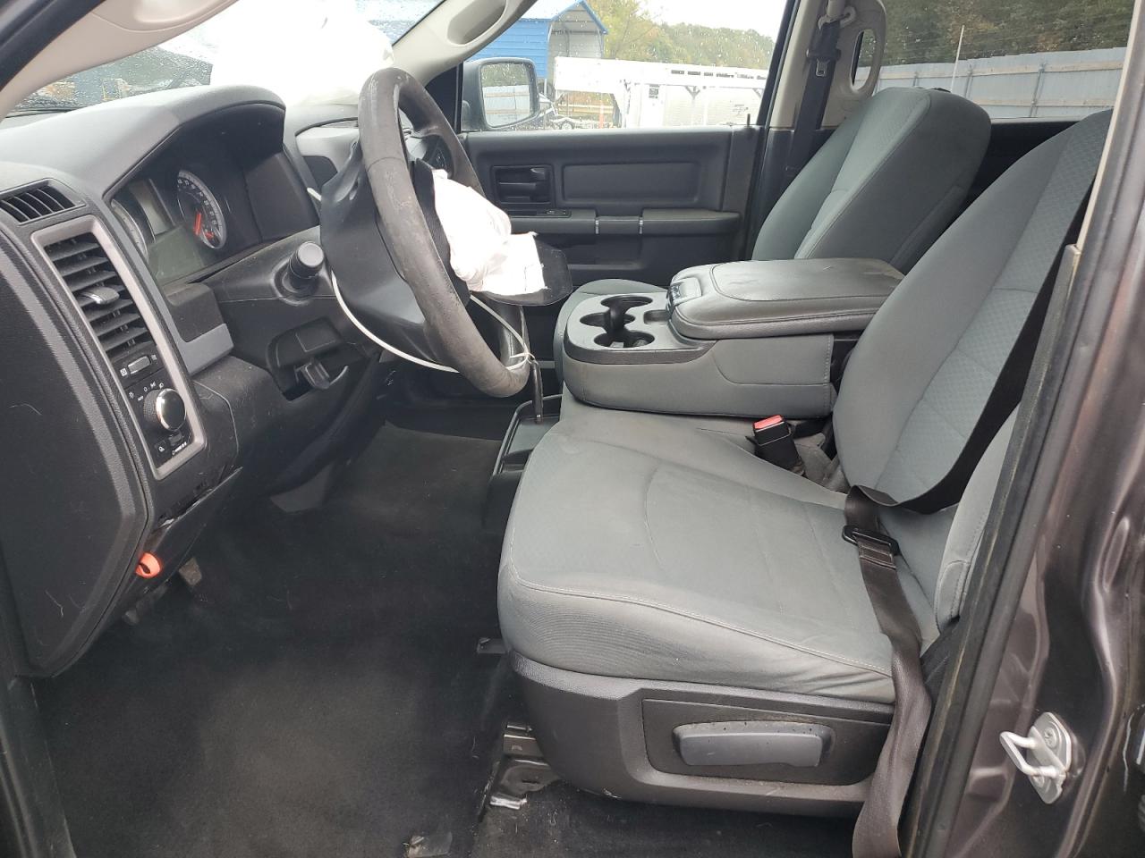 2017 Ram 1500 St VIN: 1C6RR7KG0HS637672 Lot: 90095135