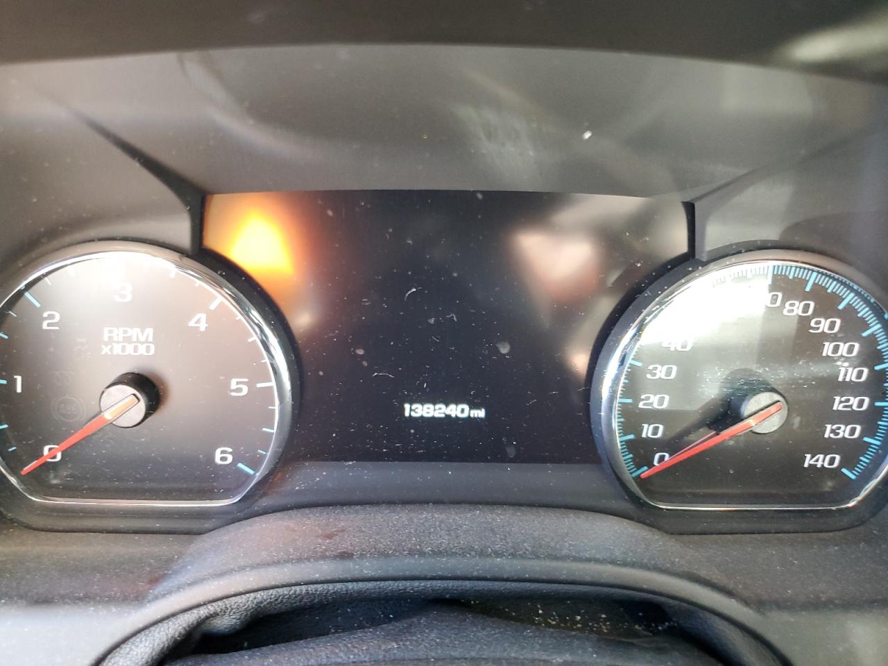 2017 GMC Yukon Xl Denali VIN: 1GKS2HKJ9HR300798 Lot: 90406435