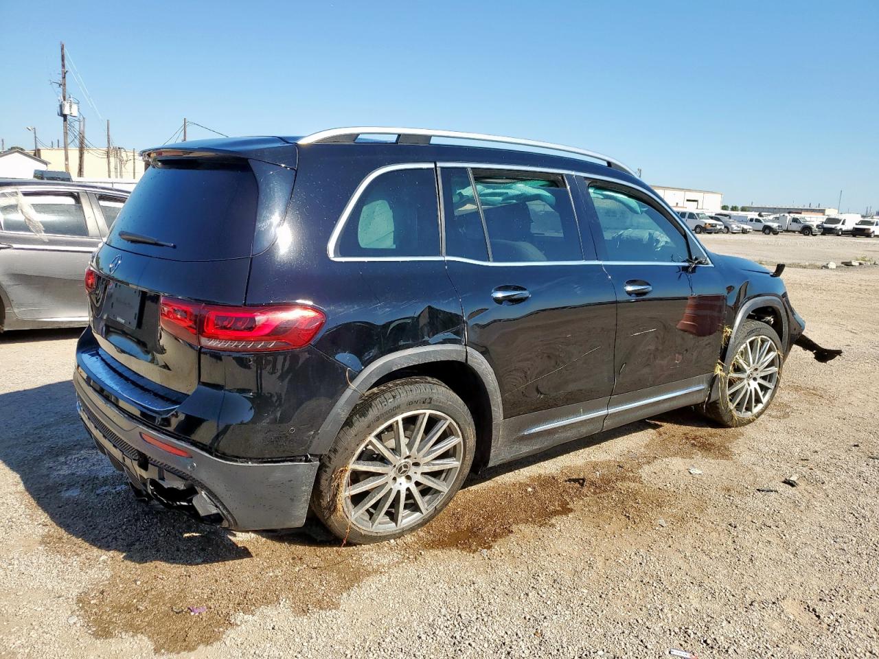 Фото: W1N4M4GB8LW016140