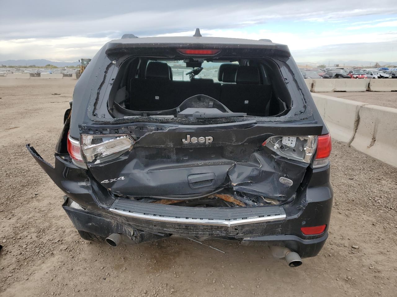 2014 Jeep Grand Cherokee Overland VIN: 1C4RJFCG5EC320355 Lot: 82428585