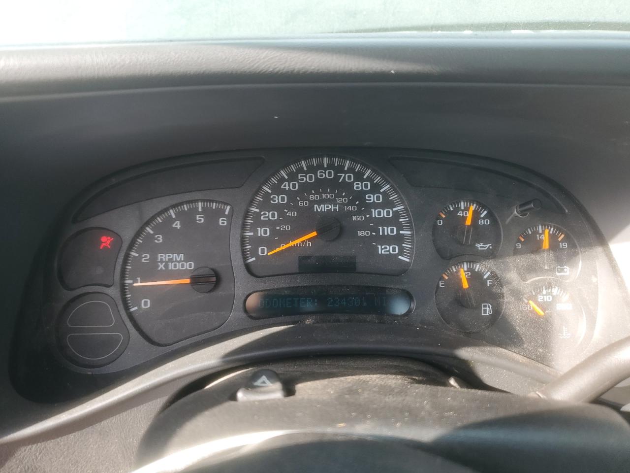 2005 Chevrolet Silverado C1500 VIN: 1GCEC14X15Z175256 Lot: 82282725