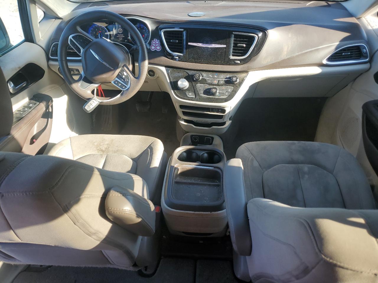 2020 Chrysler Pacifica Touring VIN: 2C4RC1FG4LR124131 Lot: 86478615