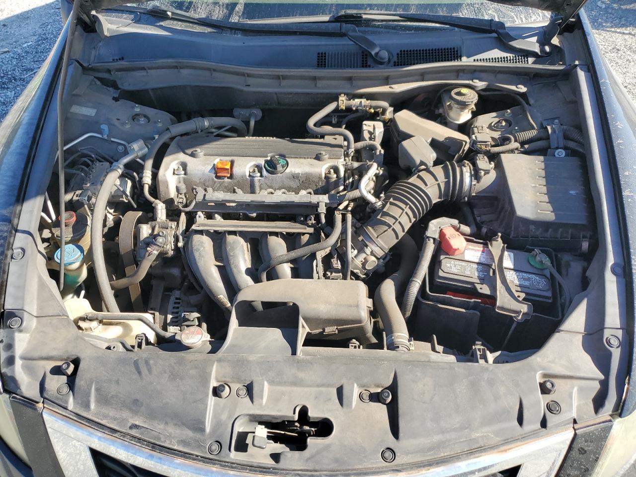 2010 Honda Accord Lxp VIN: 1HGCP2F40AA137614 Lot: 85197125