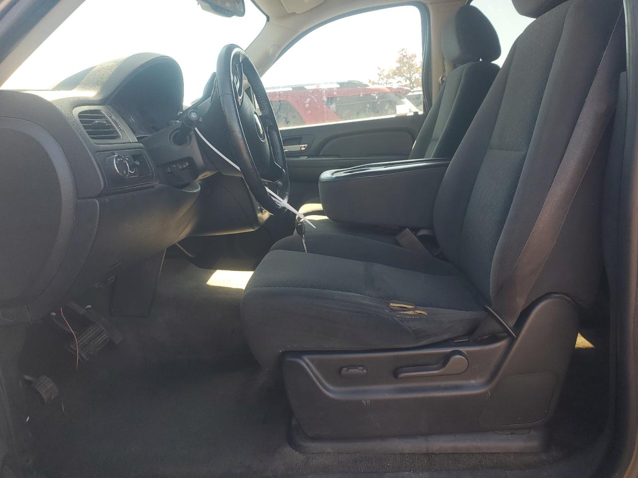 2007 Chevrolet Tahoe C1500 VIN: 1GNFC13JX7J150625 Lot: 85740215