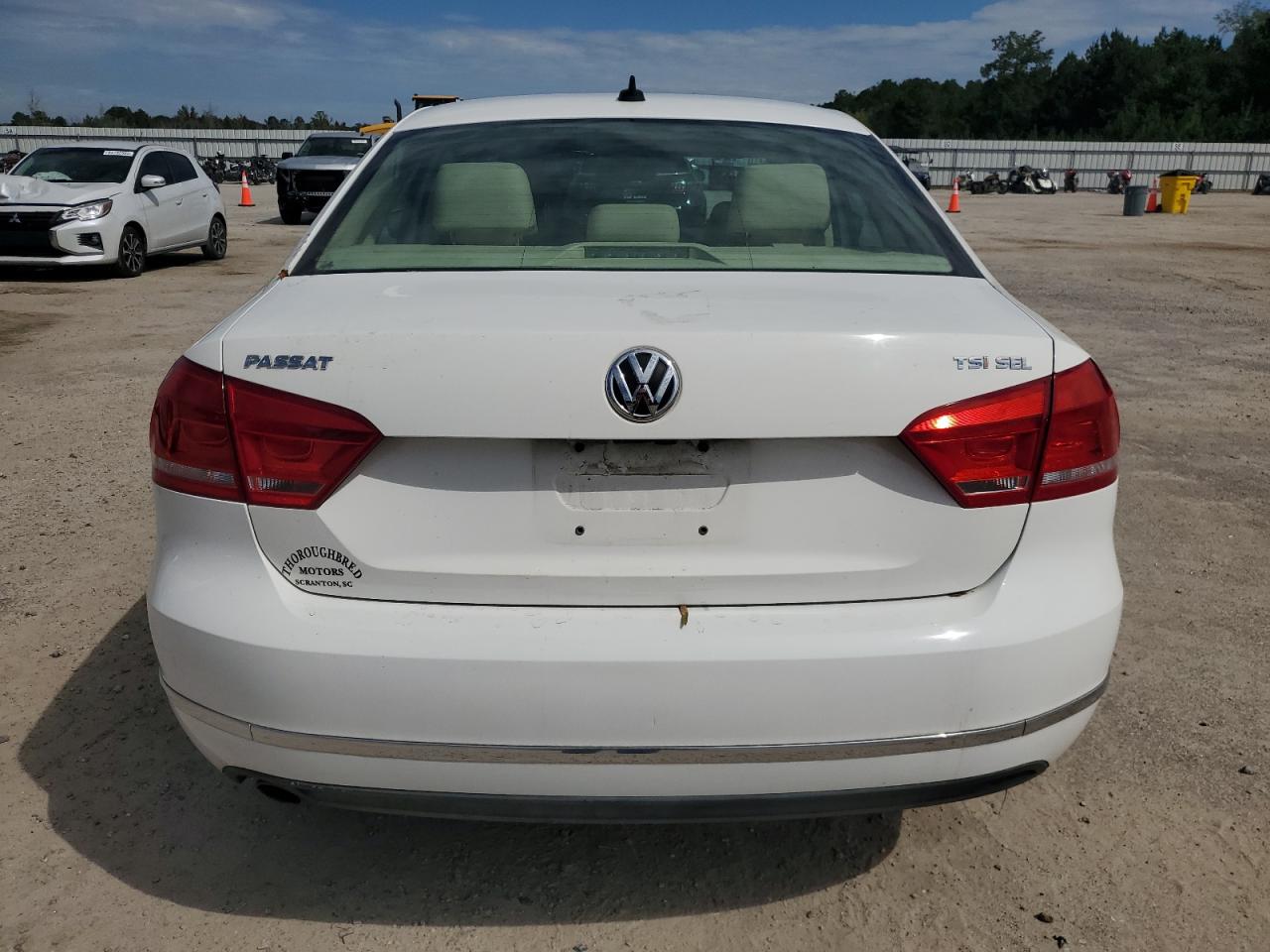 2014 Volkswagen Passat Sel VIN: 1VWCT7A30EC098892 Lot: 84794695