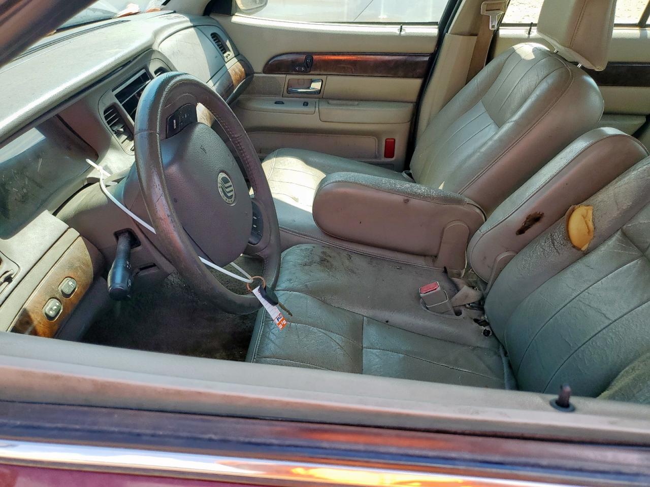 2007 Mercury Grand Marquis Ls VIN: 2MEFM75WX7X622393 Lot: 85684305