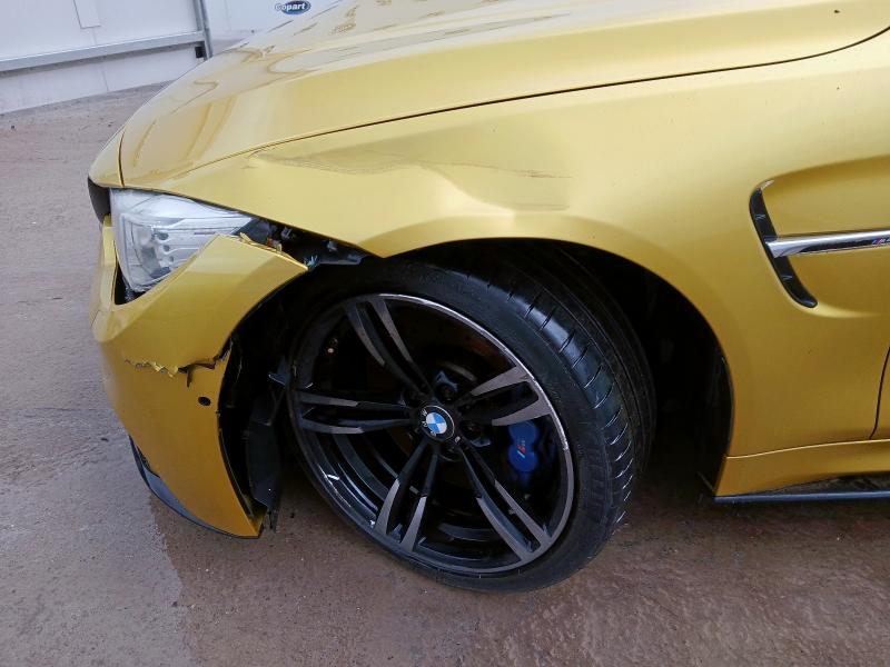 2015 BMW M4 S-A 