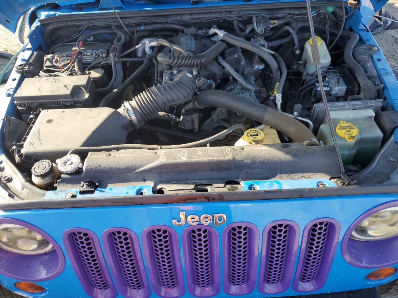 2011 Jeep Wrangler Sport VIN: 1J4AA2D14BL537661 Lot: 85513475