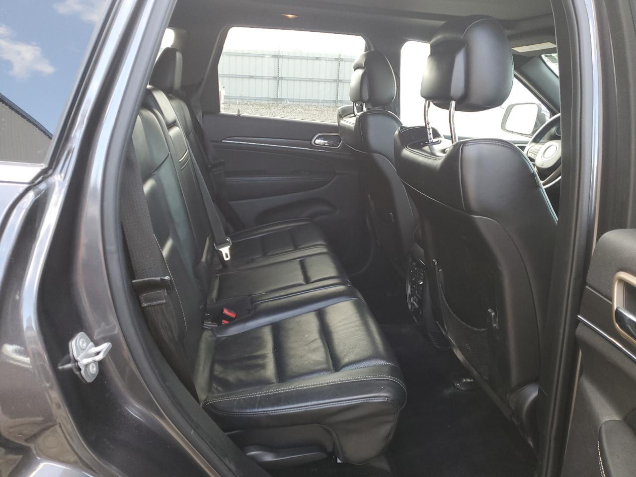 2015 Jeep Grand Cherokee Limited VIN: 1C4RJFBG0FC195722 Lot: 90237295