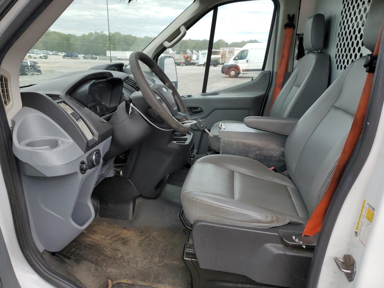 2018 Ford Transit T-350 VIN: 1FTBW2XM7JKA45681 Lot: 85098385