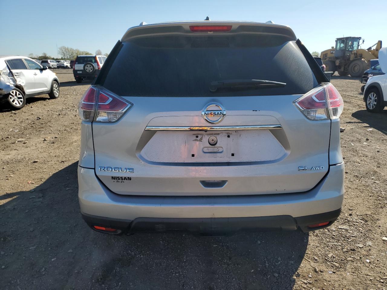 2015 Nissan Rogue S VIN: 5N1AT2MV9FC764395 Lot: 82327345