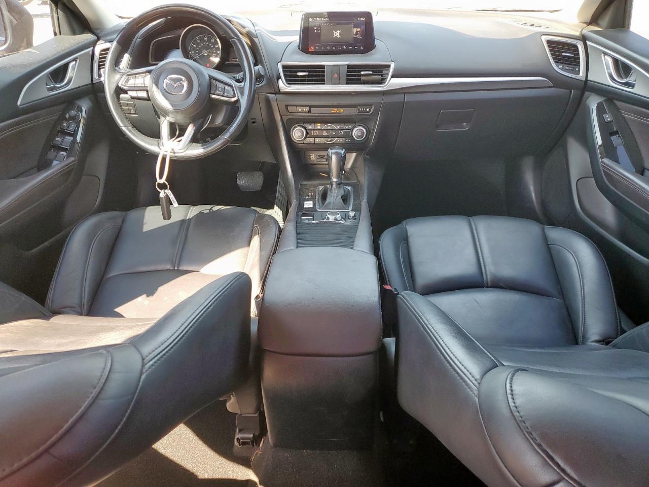 2018 Mazda 3 Touring VIN: 3MZBN1V35JM246041 Lot: 82272985