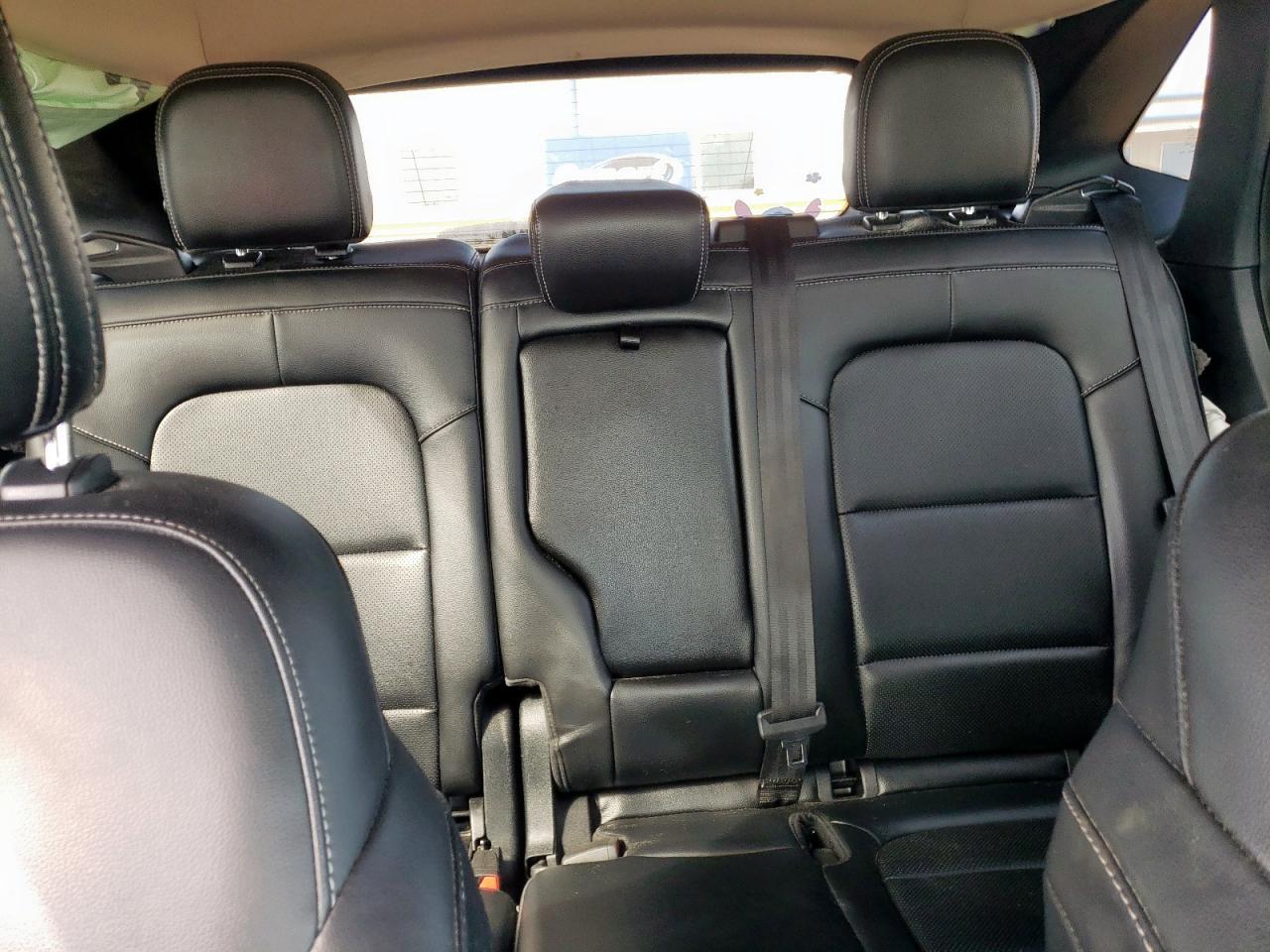 2020 Ford Escape Sel VIN: 1FMCU0H60LUB10677 Lot: 85830655