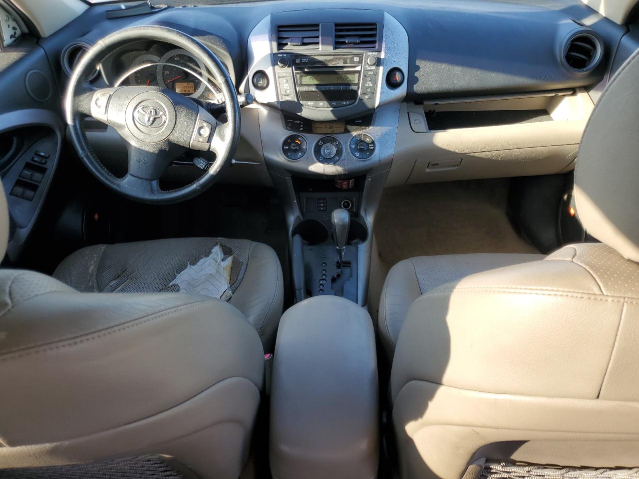 2008 Toyota Rav4 Limited VIN: JTMBD31V185135625 Lot: 85147255