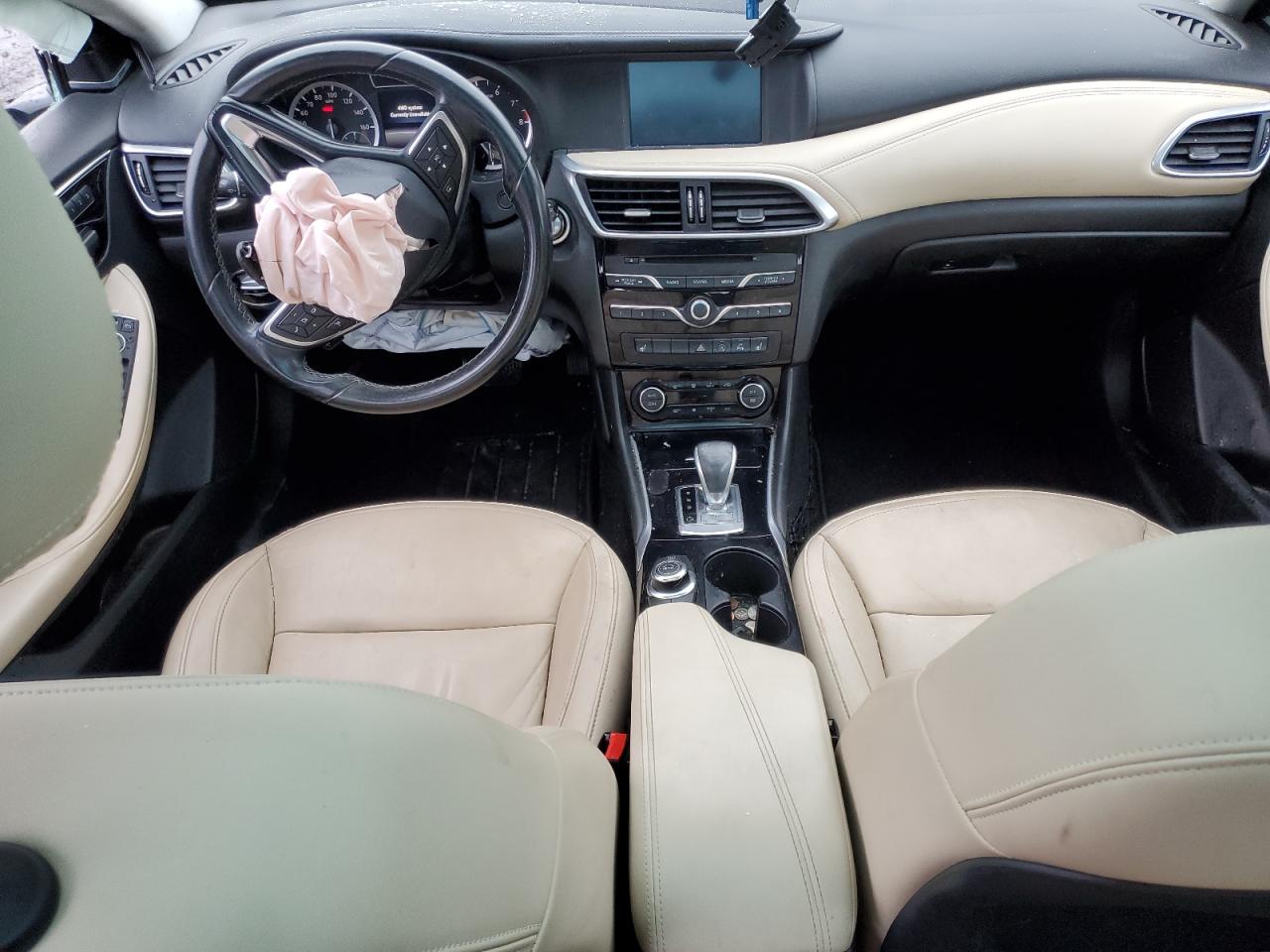 2018 Infiniti Qx30 Base VIN: SJKCH5CR0JA041802 Lot: 85733075