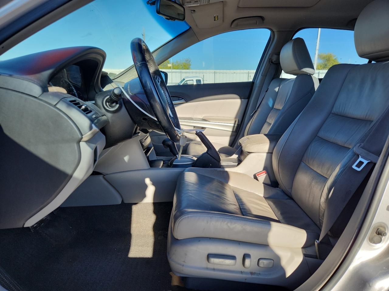 2008 Honda Accord Exl VIN: 1HGCP368X8A018200 Lot: 85706165