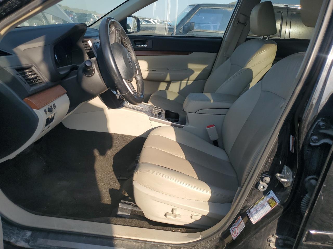 2013 Subaru Outback 2.5I Limited VIN: 4S4BRCKC3D3323594 Lot: 84869295