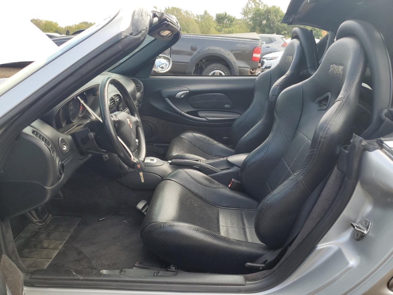 2003 Porsche Boxster VIN: WP0CA29813U623462 Lot: 82400395