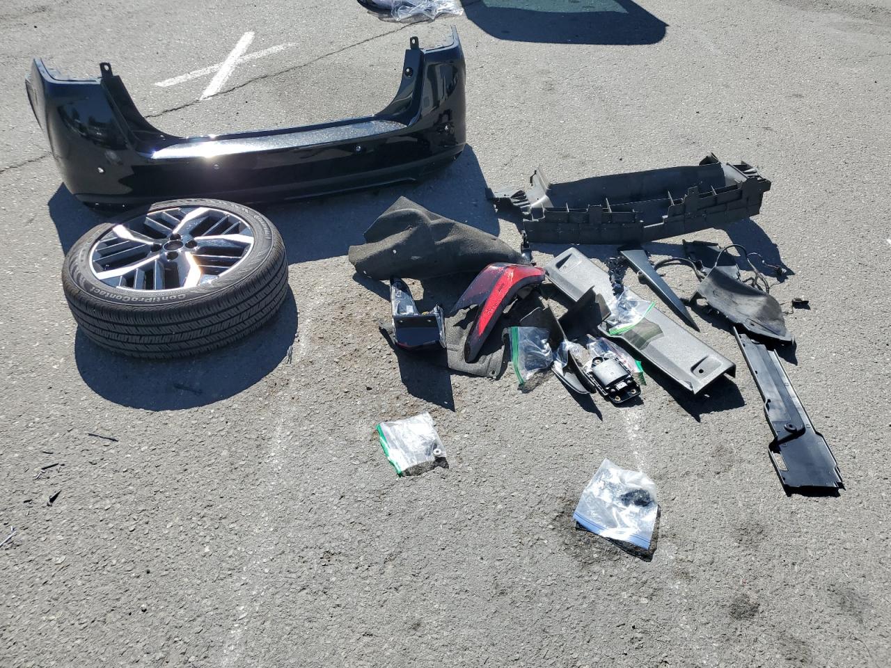 2024 Nissan Versa Sr VIN: 3N1CN8FV9RL885270 Lot: 82239015