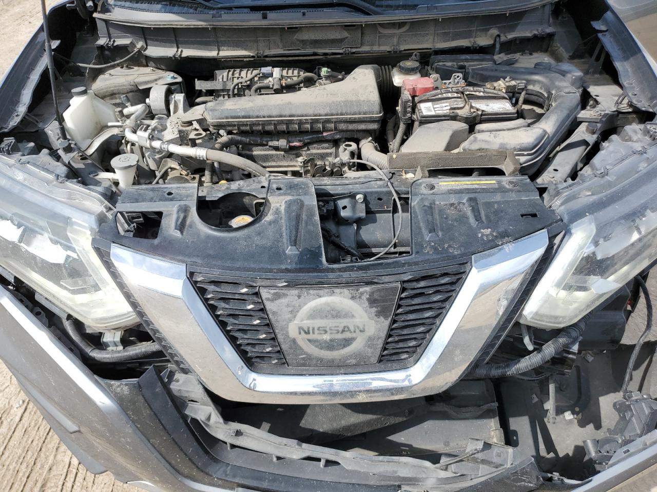 2017 Nissan Rogue S VIN: 5N1AT2MT0HC884815 Lot: 82245525