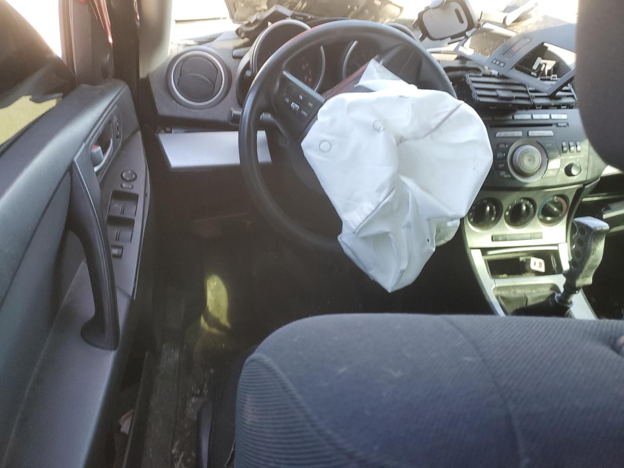 2010 Mazda 3 S VIN: JM1BL1H56A1296398 Lot: 90547955