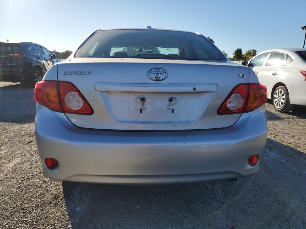 2009 Toyota Corolla Base VIN: JTDBL40E39J001833 Lot: 82354875