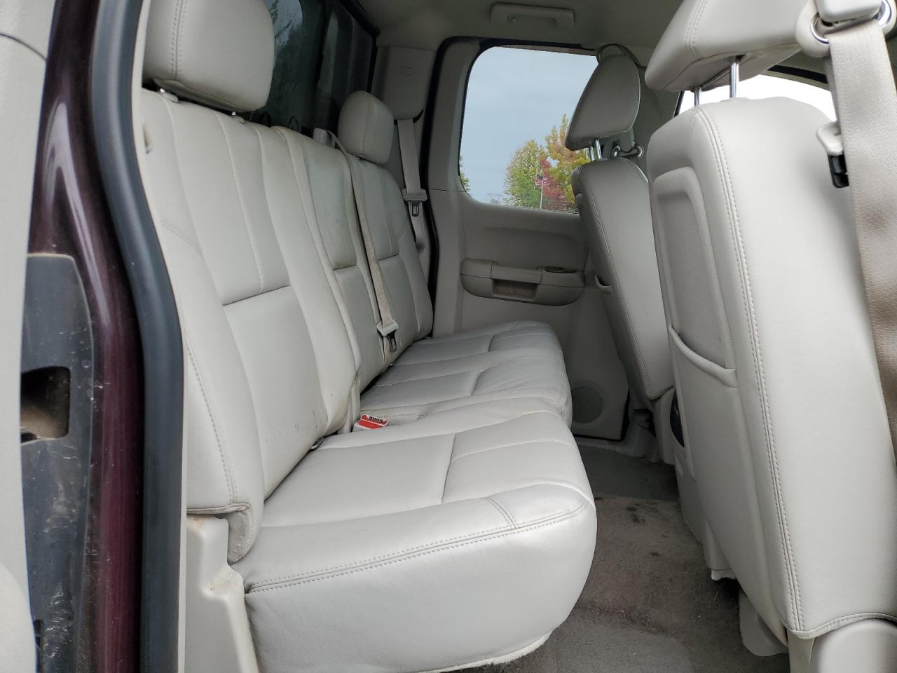 2008 Chevrolet Silverado K2500 Heavy Duty VIN: 1GCHK29K58E174206 Lot: 81956275