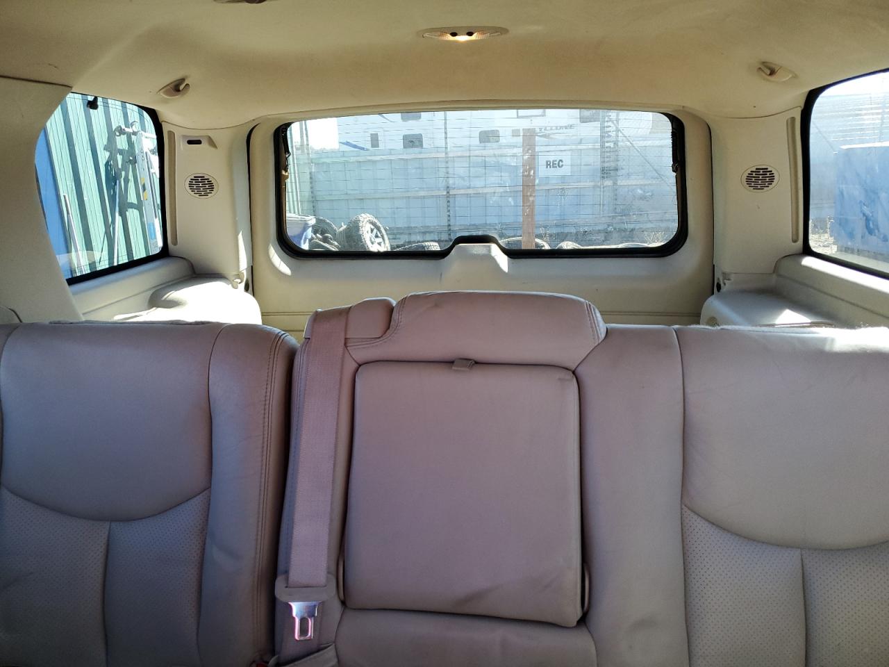2005 Cadillac Escalade Luxury VIN: 1GYEK63N35R113934 Lot: 86974935