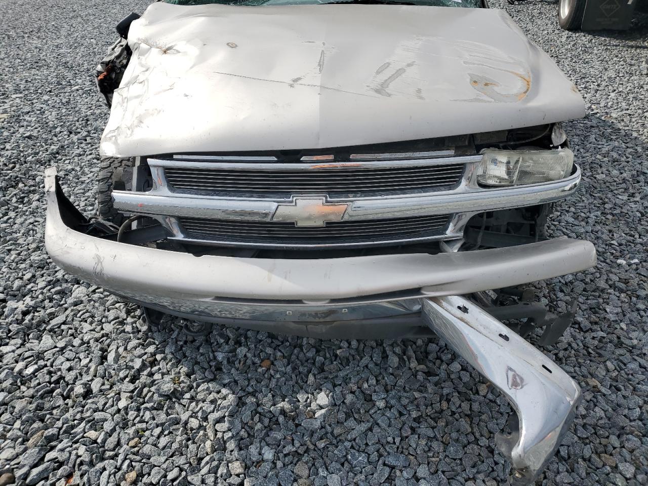 2004 Chevrolet Tahoe K1500 VIN: 1GNEK13T24R205100 Lot: 82677285